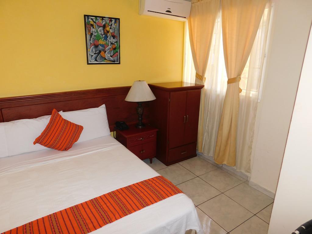 Hotel San Jose Hostal Σαν Σαλβαντόρ Εξωτερικό φωτογραφία